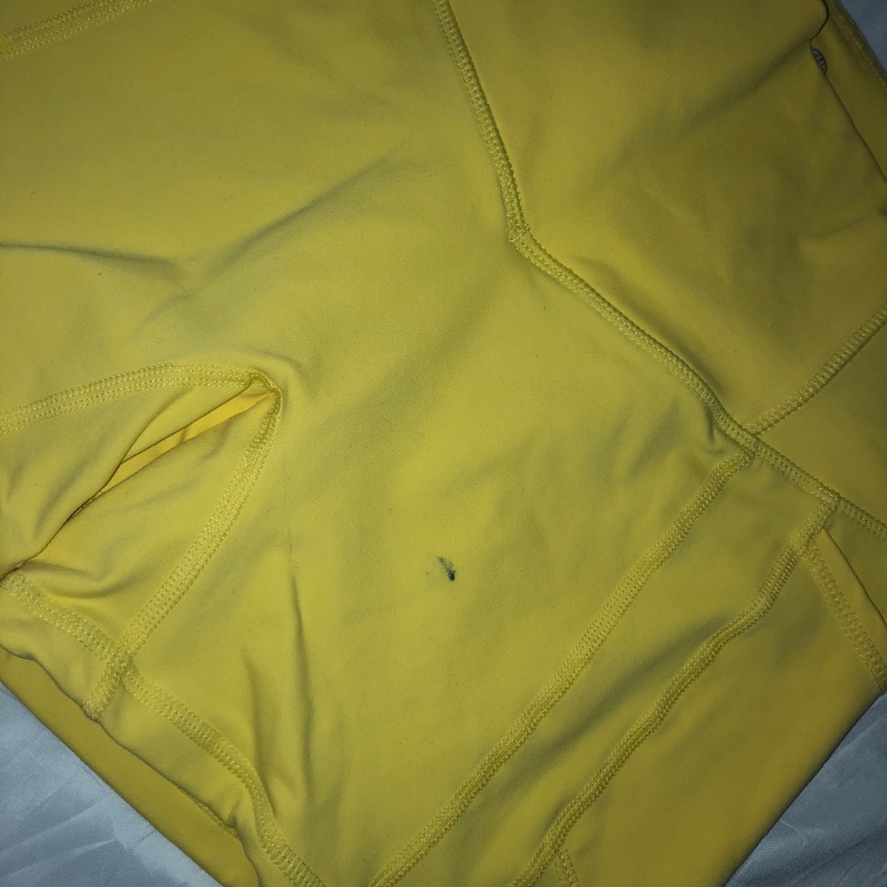 Til You Collapse Yellow Seam-Detail High-Waist Athletic Shorts - Picture 3 of 7